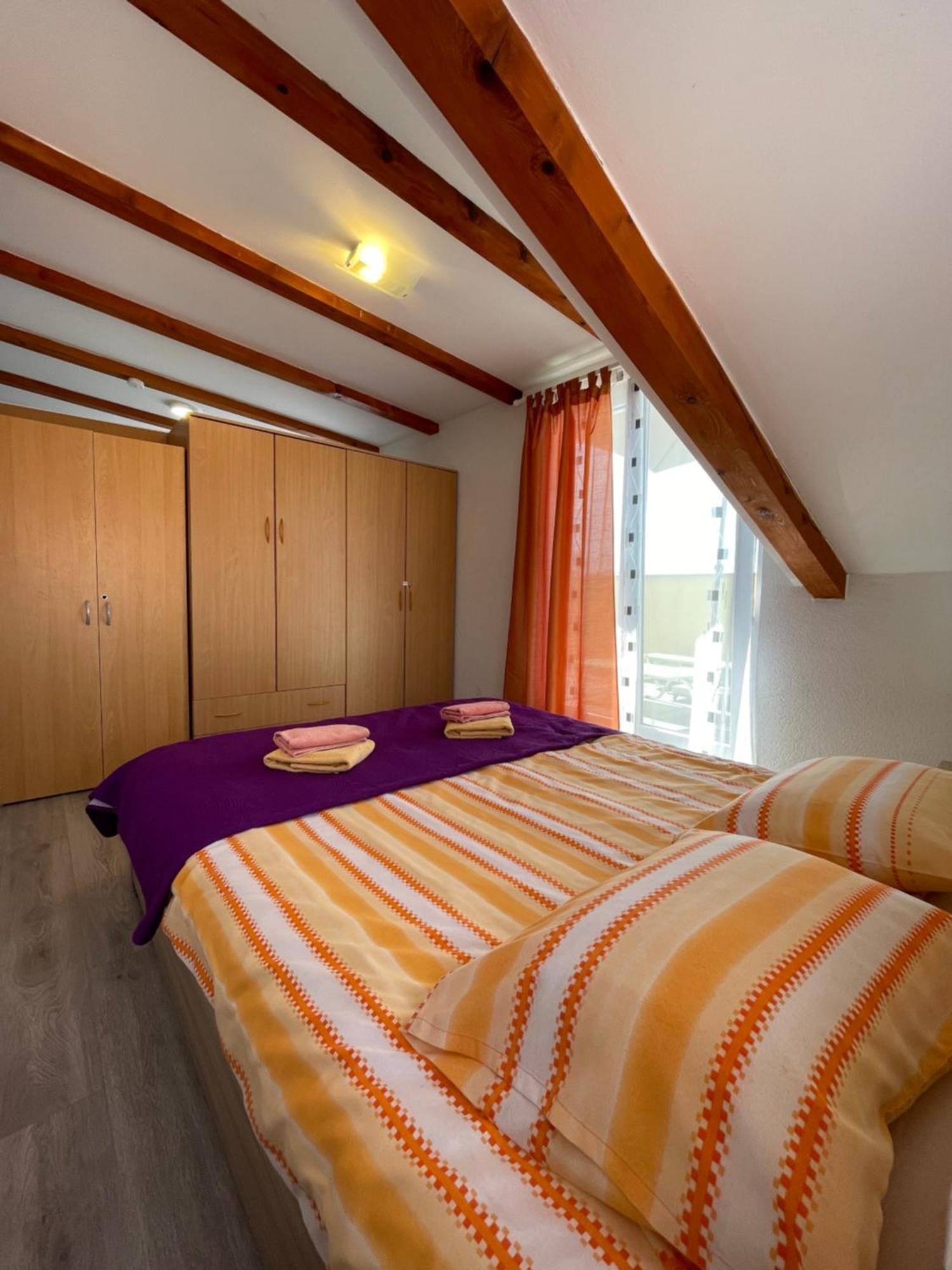 Apartman Sertic Nenad Ρόβινι Εξωτερικό φωτογραφία